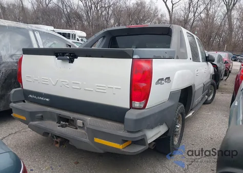2005 Chevrolet Avalanche 2500 Lt from USA, damaged, VIN 3GNGK22G65G225614